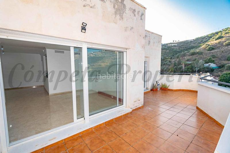 Foto 6cdd417f-b9af-42e1-a715-8c635eeb0227. Àtic amb aparcament a Torrox pueblo Torrox