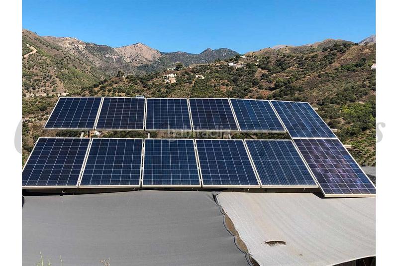 Foto 9db50031-1a6a-472c-b19b-4da853578afd. Landgut in Torrox pueblo Torrox