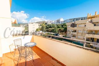 Àtic a Torrox Pueblo. Espacioso ático en torrox