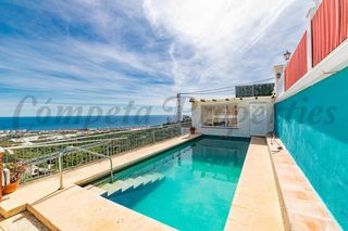 Chalet in Torrox Pueblo. Preciosa casa de campo con impresionantes vistas en torrox