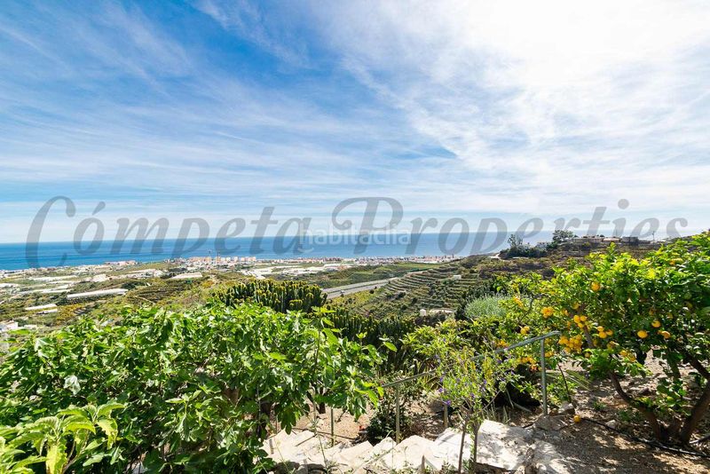 Foto a3386673-31aa-4d87-b629-1e3d491344ad. Chalet avec cheminée chauffage parking piscine dans Torrox