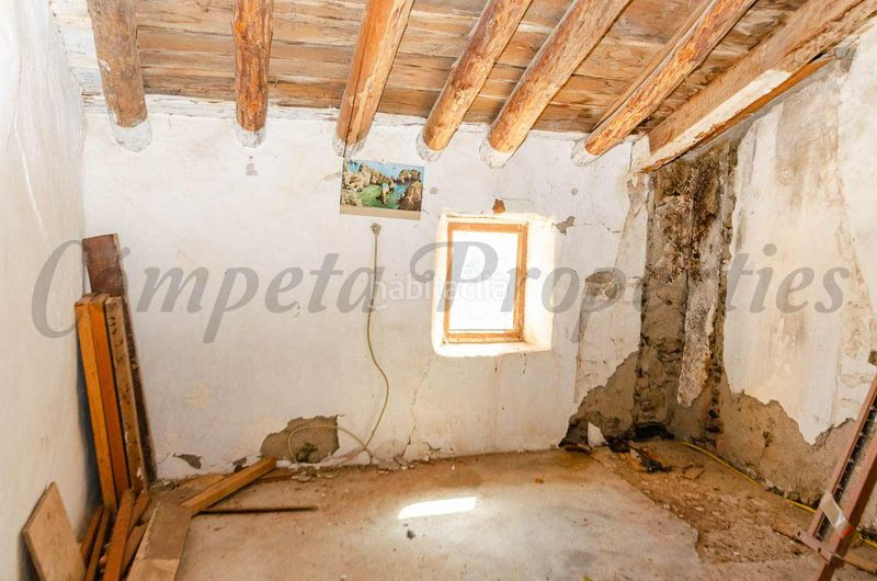 Foto bf6f63dc-b11b-4103-8c11-d98fad5801ad. Masia a Cómpeta