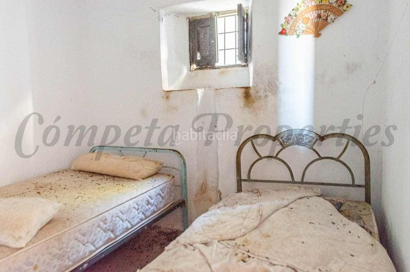 Foto fe89a9ff-d3b1-4b44-aece-025015118534. Masia a Cómpeta
