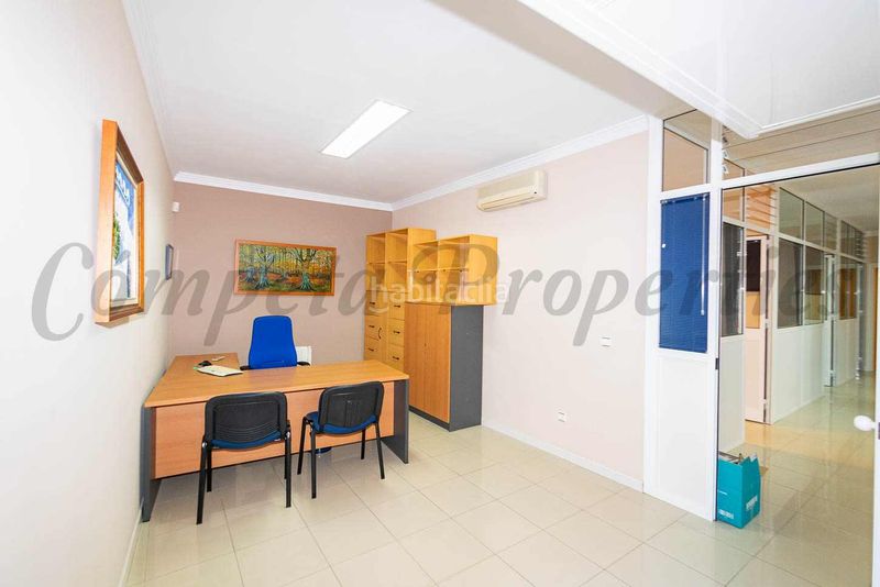 Foto 515adc0d-e844-49d8-93aa-16c5d6b4936f. Local comercial amb calefacció a Torrox pueblo Torrox