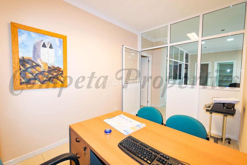 Foto dbba6263-59d2-4129-b726-4641ea295942. Local comercial amb calefacció a Torrox pueblo Torrox