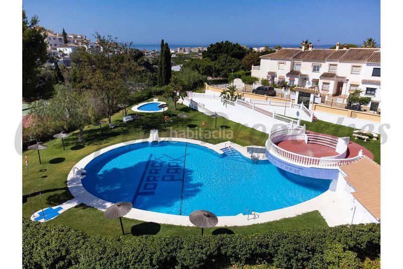 Foto 39309d26-f830-49ae-968e-ec484fd7ec01. Apartament amb calefacció piscina a Torrox park Torrox