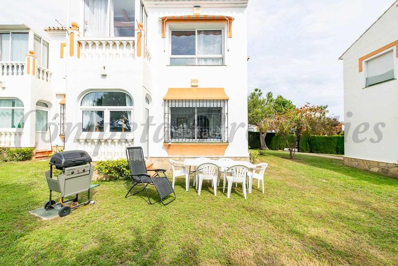 Foto a33c2a0c-e293-480b-9637-eae0079e1bc3. Apartament amb calefacció piscina a Torrox park Torrox