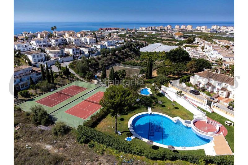 Foto cc70eade-bc42-41f9-8d23-bedd24738930. Apartament amb calefacció piscina a Torrox park Torrox