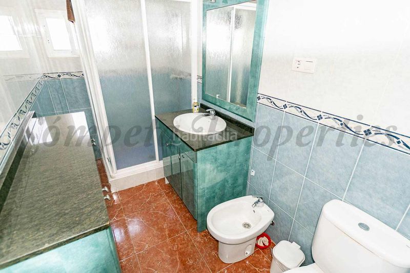 Foto a7027c87-8db4-4811-b8dd-d4900829fbad. Casa adossada a Cómpeta
