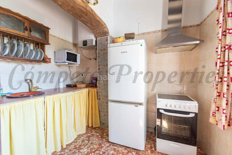 Foto 8f6dd70e-e676-463a-afd9-60a85837d232. Masia amb xemeneia piscina a Sedella