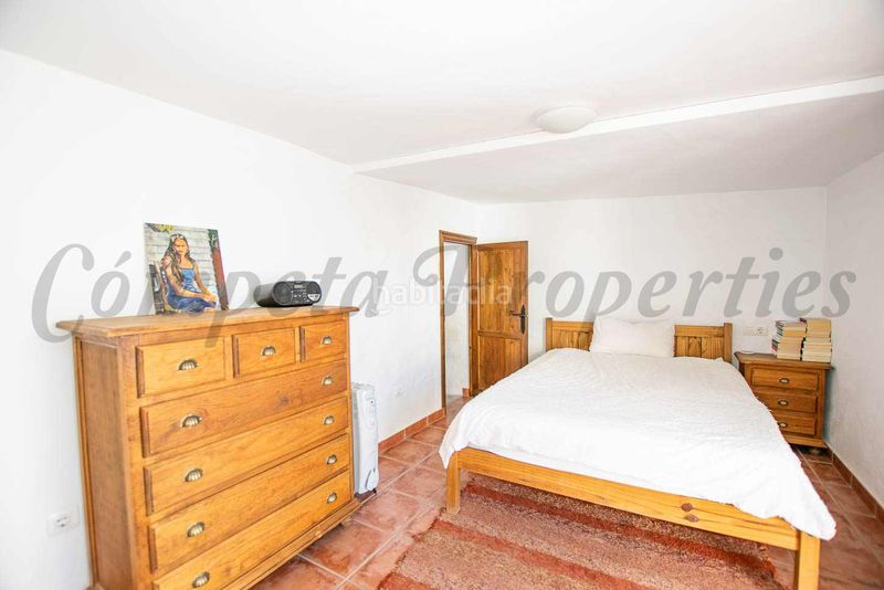 Foto 267d9c5c-5c70-4065-8c77-6842c85fd52e. Casa adossada a Cómpeta
