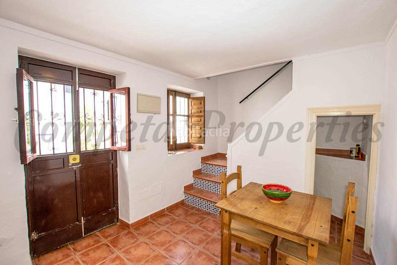 Foto 69165326-c4f7-496b-aefb-61e3828cd320. Casa adossada a Cómpeta