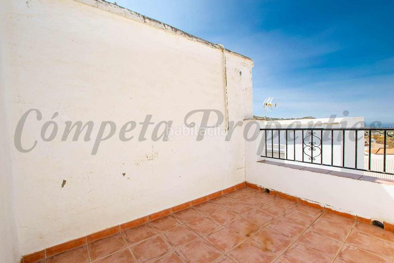 Foto 8a4bb599-9ced-4d07-beed-03691136f1c7. Casa adossada a Cómpeta