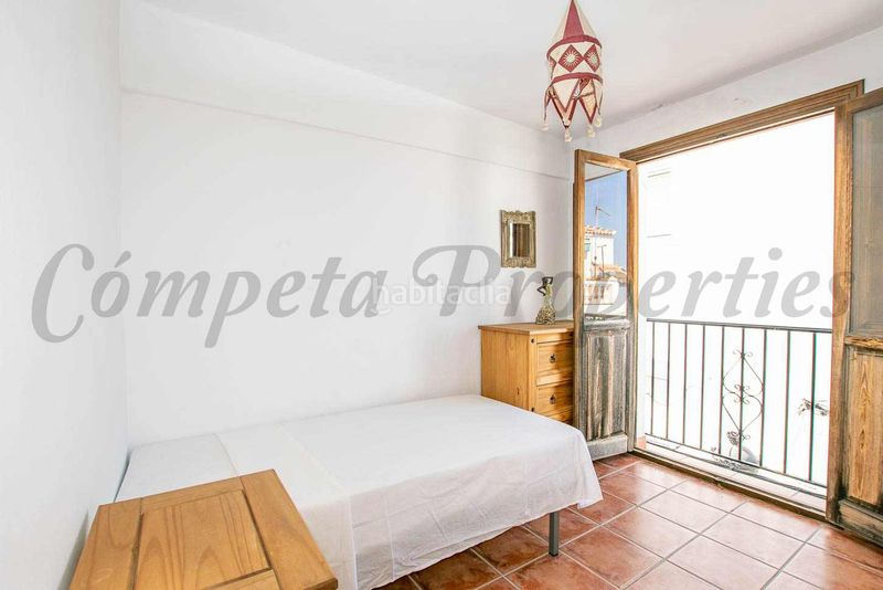 Foto ed96df10-efb8-4b57-91da-1f74fc37aaac. Casa adossada a Cómpeta