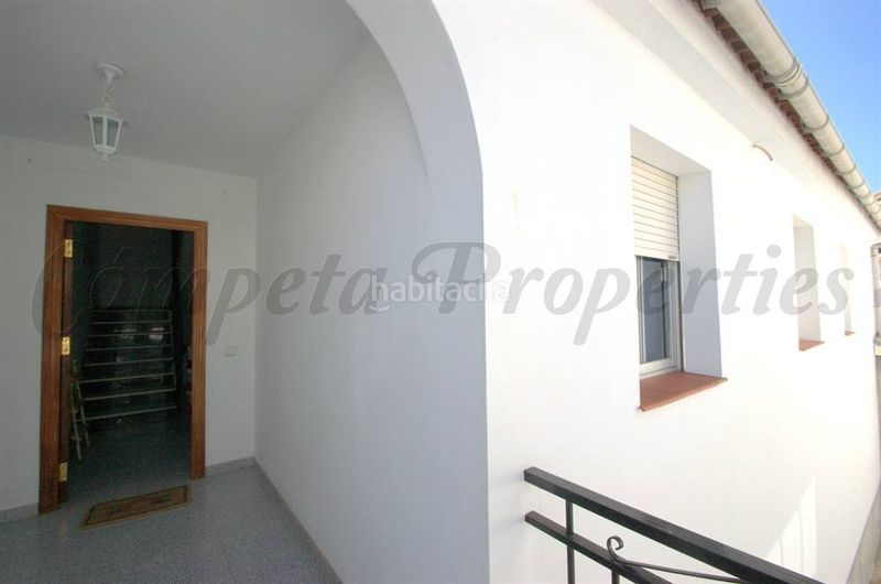 Foto 3f79c08e-b664-41d9-b2e1-00b2ff17d831. Casa adossada a Cómpeta