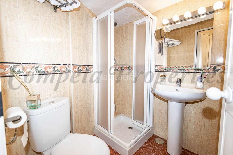 Foto b771f9e0-7e81-4350-b6ea-20740f97b42b. Casa adossada a Torrox pueblo Torrox