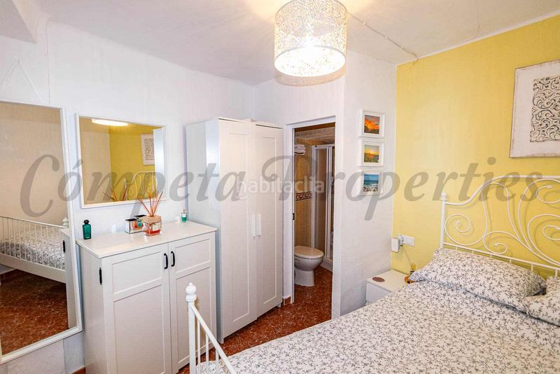 Foto b91068f3-dcb8-4b0b-9d52-254efd60218d. Casa adossada a Torrox pueblo Torrox