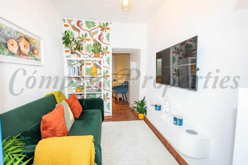 Foto f8b767fa-471f-40e3-82b7-b01b64963469. Casa adossada a Torrox pueblo Torrox