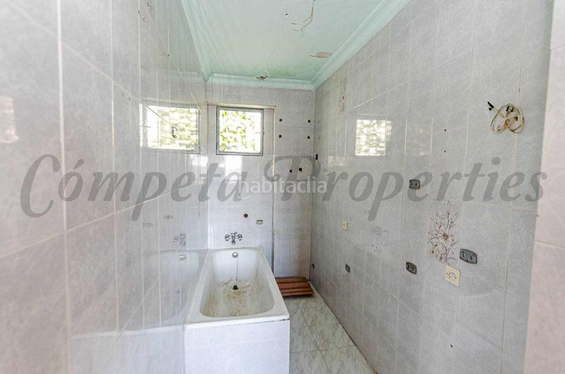 Foto aa2a5fb7-8d40-449a-89d9-c91ff9197cbd. Casa adossada amb aparcament a Cómpeta
