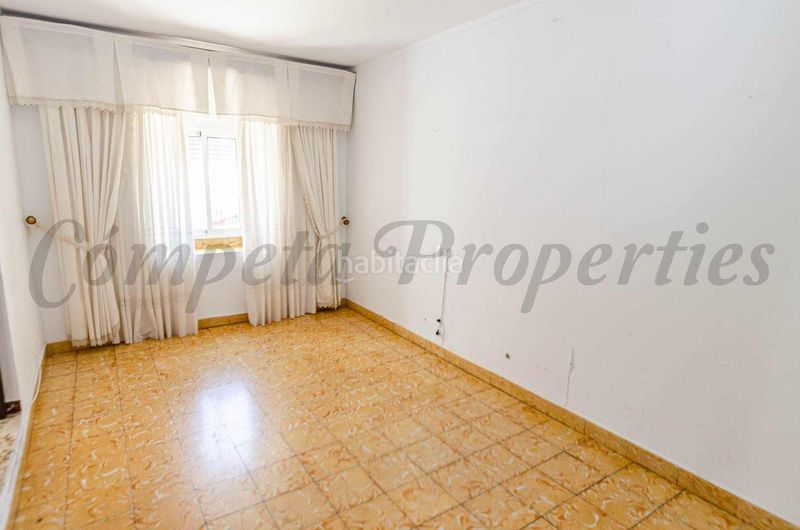 Foto 55a5be84-6696-4619-9526-321bb34decf0. Casa adossada a Cómpeta