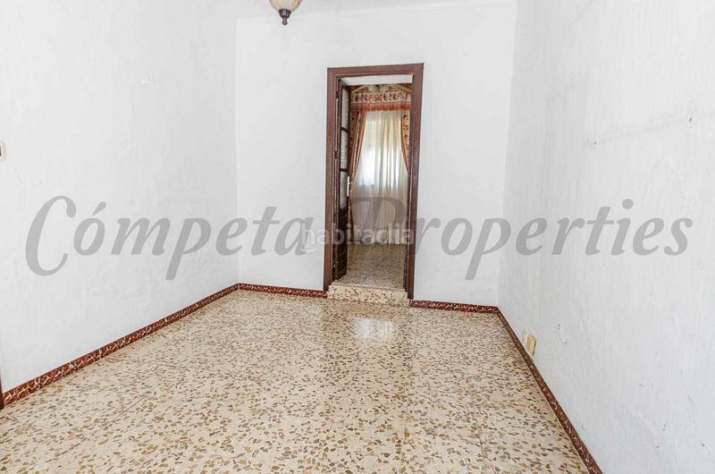 Foto 89230bb6-4475-4a31-af19-c63c6b51860a. Casa adossada a Cómpeta