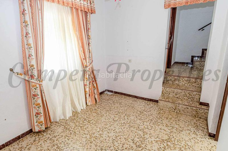 Foto c8e35550-7f2e-4f53-a9d4-ccbe5b18bf28. Casa adossada a Cómpeta