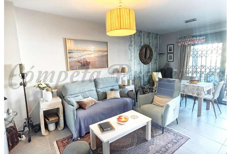 Foto a5f48a6d-d164-4c76-82b6-b096ee547829. Apartament amb aparcament piscina a Velilla - Velilla Taramay Almuñécar