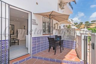 Studio à Chaparil - Torrecilla - Punta Lara. ¡a solo 500 m de la playa! acogedor estudio con terraza en punta