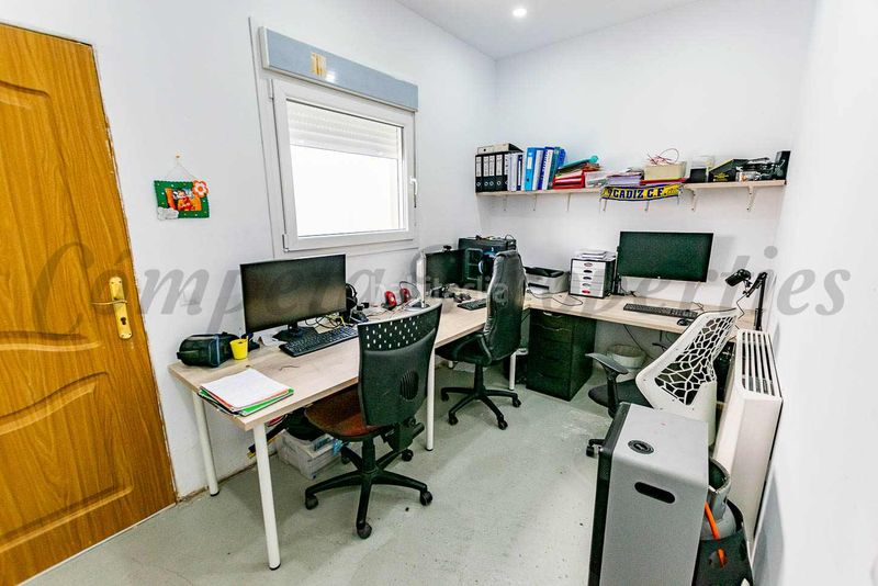 Foto b2459291-d581-4741-a7d0-0ebc93b6864e. Casa adossada amb calefacció a Cómpeta