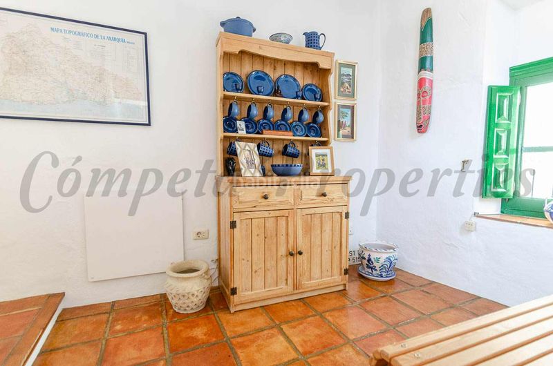 Foto 2f622fab-aa3d-43a7-998e-dd097ee8745e. Casa adossada a Cómpeta
