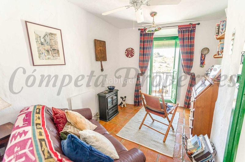 Foto ae953e74-52fa-4a04-8484-ebb69ba9ef17. Casa adossada a Cómpeta