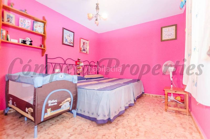 Foto bfd59aca-1250-4e50-8de6-3173f1bb3965. Casa a Cómpeta