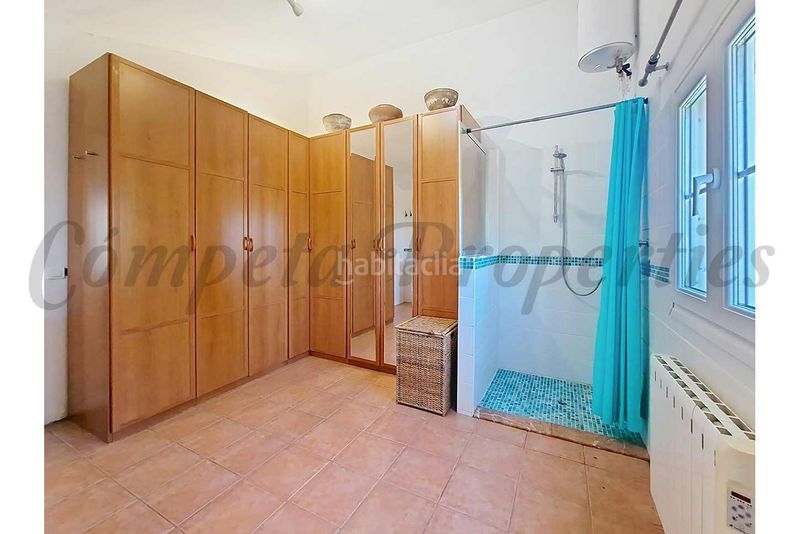 Foto 1d323ef0-aa1c-45af-a968-9a4615884ad4. Xalet amb xemeneia piscina a Centro Histórico Vélez - Málaga