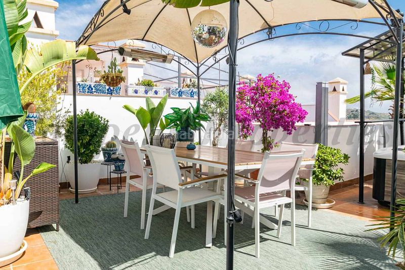 Foto fbe367f6-e3d8-4c47-8fd5-860316372db7. Apartament amb calefacció a Torrox pueblo Torrox