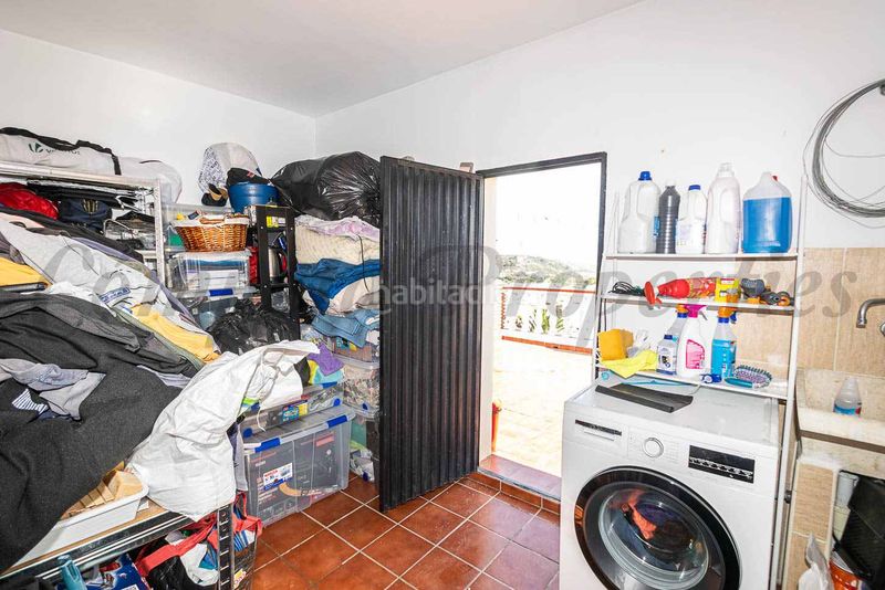 Foto f6d3c784-d1fa-409b-ac54-c0f33c4aa422. Casa adossada a Torrox pueblo Torrox