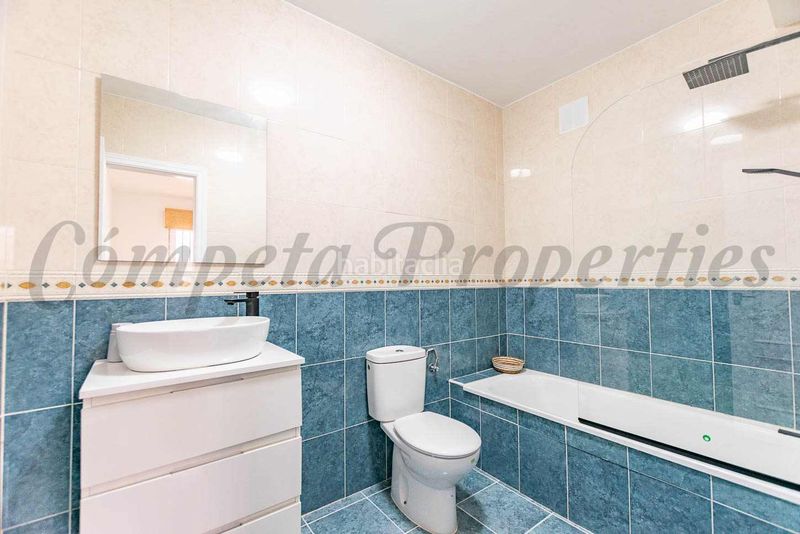 Foto d8fd5260-11ed-4873-9365-805611efe079. Pis amb piscina a Cómpeta