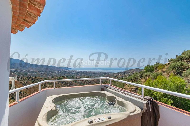 Foto 12b9c57a-2722-44d0-8993-818a8aa9b949. Chalet avec cheminée parking piscine dans Torrox pueblo Torrox
