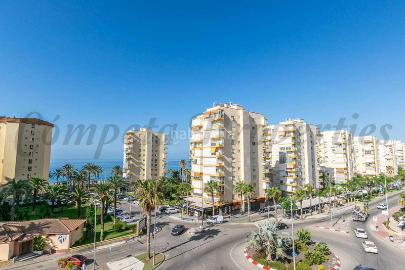 Foto 57a8cb7e-54fa-4b9b-9d7e-307cce2eb103. Àtic a Paseo Marítimo de Levante Torre del Mar