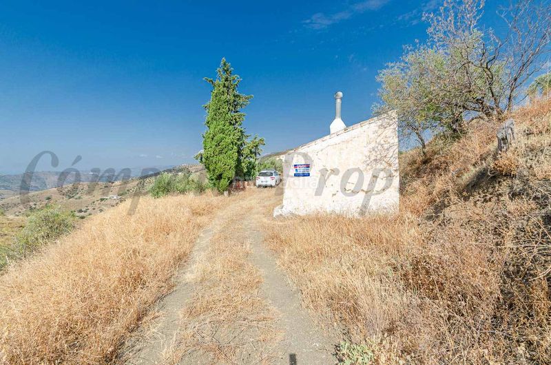 Foto a5b135cb-3c7d-4b9d-92a8-8f918d86177f. Masia a Sedella