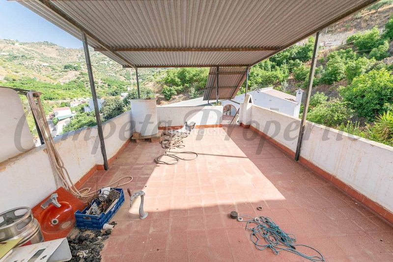 Foto d30279c5-683f-4530-b30d-1d41969cc221. Casa  de pueblo archez en Árchez