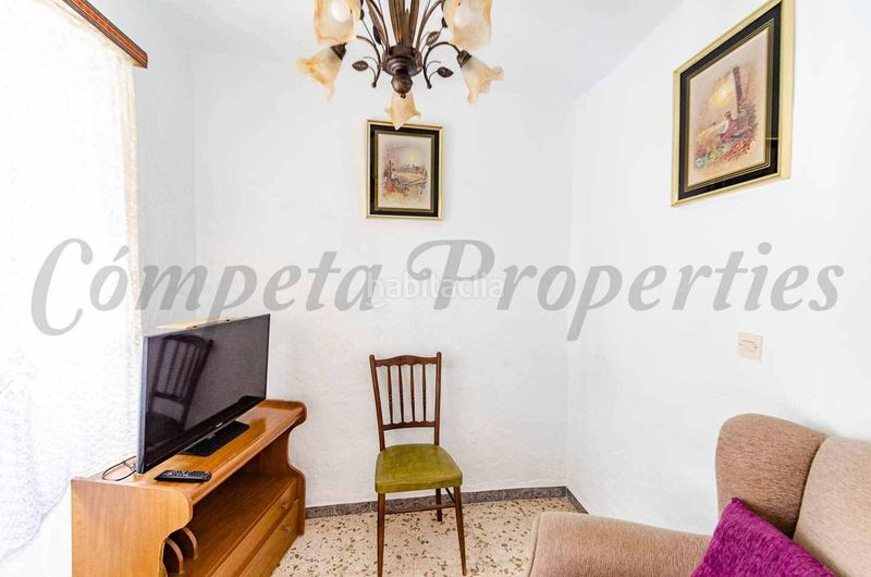 Foto f7b6a4cd-96f3-4170-bee5-cf900cee9e0a. Casa in Cómpeta