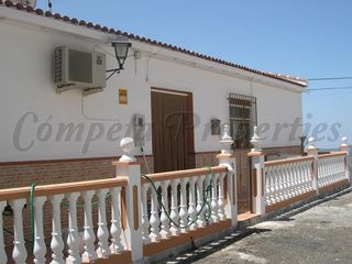 Maison à Cómpeta. Casa pueblo en cómpeta
