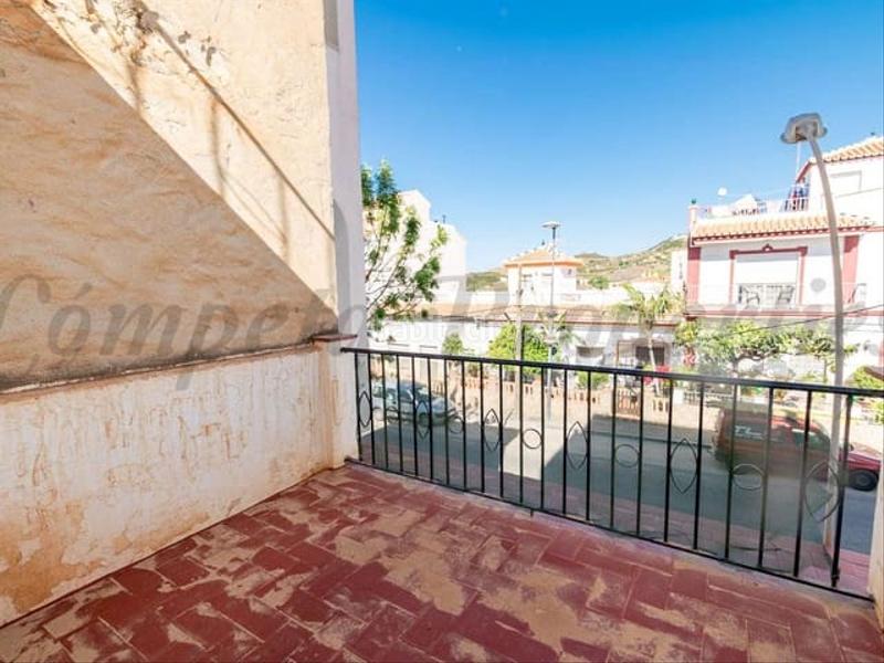 Foto d1445b9a-f530-4edd-9014-09f137b44a8a. Maison jumelée avec chauffage dans Torrox pueblo Torrox