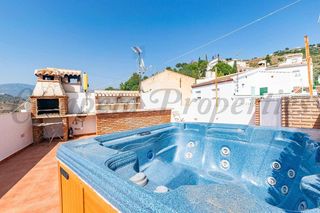 Apartament a Sayalonga