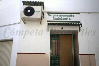 Local Comercial a Cómpeta