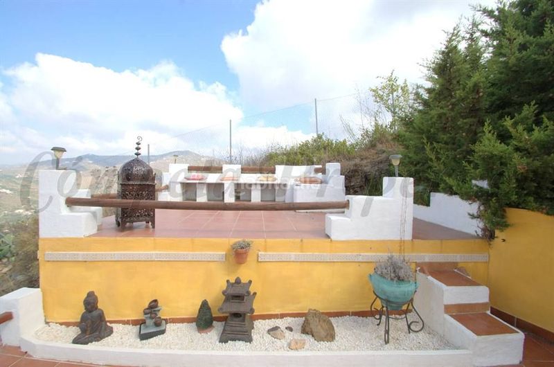 Foto b73ea12d-b9ed-47c3-a576-4467480cce99. Maison avec piscine dans Torrox pueblo Torrox