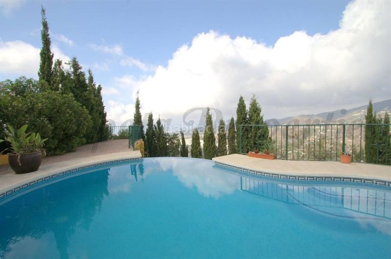 Foto d1748095-44bc-406c-9aaa-d0b8aa6e9a26. Maison avec piscine dans Torrox pueblo Torrox