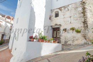 Maison à Canillas de Albaida. Casa pueblo en canillas de albaida
