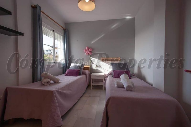 Foto 48850b2a-0ba1-4041-be34-bcb7eb23e882. Casa amb aparcament piscina a Frigiliana
