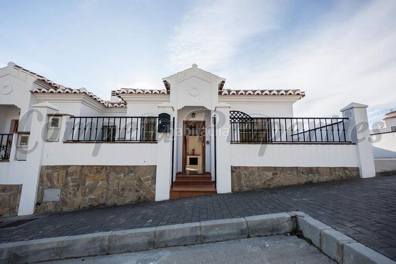 Foto d678a20b-603f-4cbd-9c25-fb7b5e899617. Casa amb aparcament piscina a Frigiliana